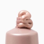 Мултифункционален грим Base Glow Illuminating Balm 'Youthiful', 15 мл Мултифункционален грим Base Glow Illuminating Balm 'Youthiful', 15 мл