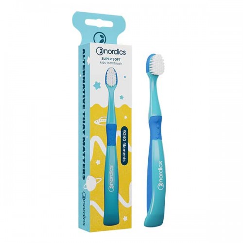 Детска премиум четка за зъби РУСАЛКА super soft - синя с 9240 влакна 'Nordics Oral Care' Детска премиум четка за зъби РУСАЛКА super soft - синя с 9240 влакна 'Nordics Oral Care'